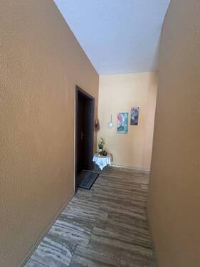 Wohnung- Eingang Flur - 