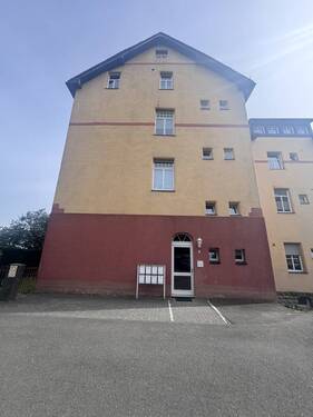 Gebäudeeingang (2) - Etagenwohnung mit 57,60 m&sup2; in Zweibrücken zum Kaufen