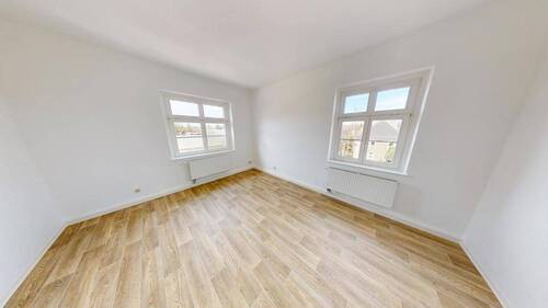 Wohnzimmer Vergleichswohnung - 3-Raum-Altbauwohnung mit Tageslichtbad