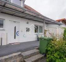 Familienfreundliche Doppelhaushälfte mit Garten und Terrasse - Adelmannsfelden