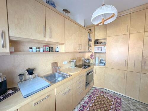 Vollholz-Einbauküche - 