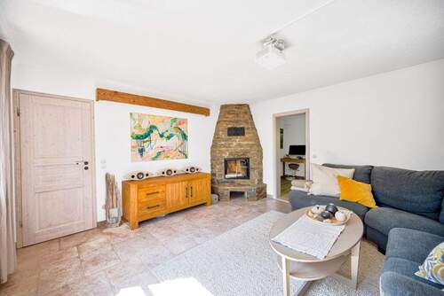 Wohnzimmer - 3 Zimmer Einfamilienhaus zum Kaufen in Berlin