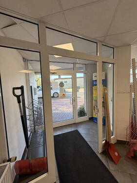 Eingangsbereich Büro - Halle in Minden zum Kaufen