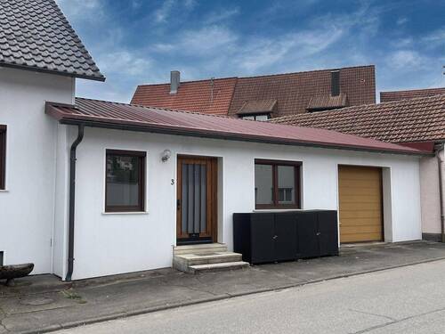 Büroanbau mit sep. Eingang / Garage - Einfamilienhaus mit 230,00 m&sup2; in Wehingen zum Kaufen