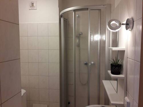 Bad Vergleichswohnung - 1 Zimmer Etagenwohnung zur Miete in Chemnitz