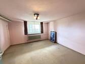 Zimmer im Untergeschoss - 
