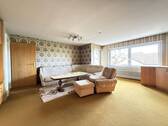 Wohnzimmer mit Zugang Terrasse - 