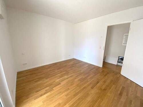 Schlafzimmer - 2 Zimmer Etagenwohnung in Trier