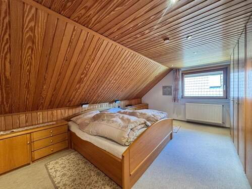 Schlafzimmer Bild 1 - 