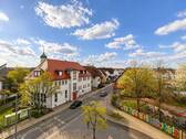 Blick vom Balkon - 2-Zimmer-Wohnung mit Balkon + Tiefgarage 
