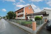 Außenansicht(1) - 8 Zimmer Mehrfamilienhaus, Wohnhaus in Neustadt an der Donau