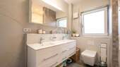 Dusche/WC Wohnung links - 