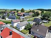 Luftaufnahme - Blick Richtung Nord-Ost - Einfamilienhaus mit 100,00 m² in Neusalza-Spremberg / Neufriedersdorf zum Kaufen