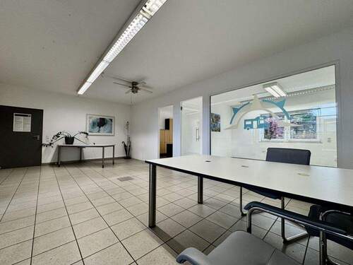 1. Raum I - 4 Zimmer Einfamilienhaus zur Miete in Hemsbach