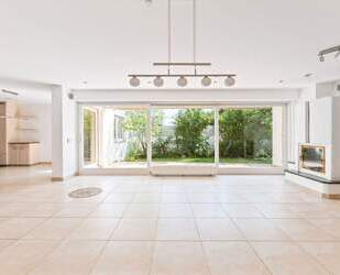 Vielseitig wohnen: modernisierter Bungalow mit Sauna, Kamin, Terrasse & Einlieger-Gewerbeoption - Waldenbuch