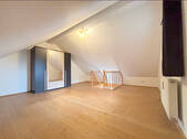 Schlafzimmer/(Büro) - 