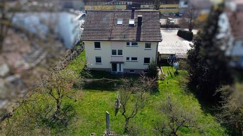 Haus Vorderansicht - 