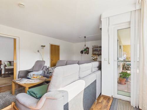 EG Wohnbereich - 1 Zimmer Mehrfamilienhaus, Wohnhaus zum Kaufen in Waiblingen