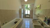 Badezimmer01 - 6 Zimmer Etagenwohnung zum Kaufen in Werdohl