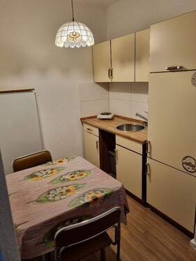 20251202_100921_resized.jpg - 2 Zimmer Etagenwohnung in Chemnitz