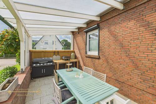 Überdachte Terrasse - 