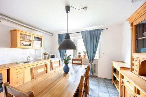 Küche linke Hälfte - 1 Zimmer Doppelhaushälfte zum Kaufen in Walheim