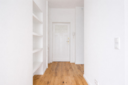 Flur - 2 Zimmer Etagenwohnung in Berlin