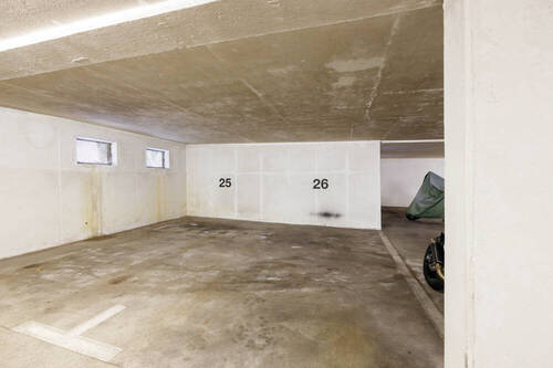 Tiefgaragenstellplatz - 