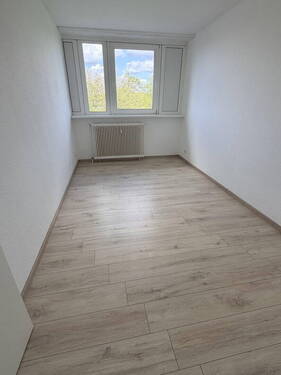 Kinderzimmer / Büro - 