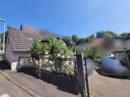 Hof-Scheune und Garage.JPG - 