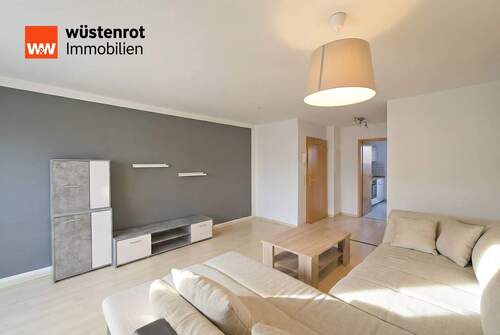 Wohnzimmer2 - Etagenwohnung mit 56,70 m&sup2; in Weißenfels zum Kaufen