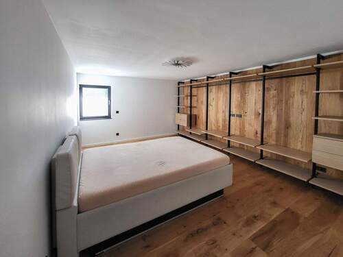 Schlafzimmer EG - 