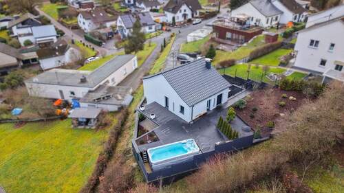 Außenansicht - 2 Zimmer Einfamilienhaus zum Kaufen in Montabaur / Bladernheim