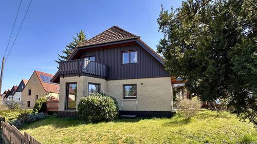 Frontalansicht - 5 Zimmer Einfamilienhaus zum Kaufen in Dresden
