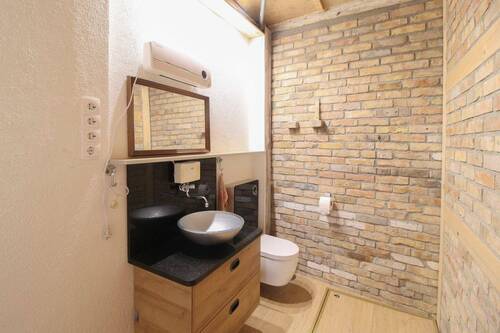 WC EG - 