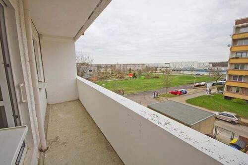 Balkon - Etagenwohnung mit 47,30 m² in Halle (Saale) zur Miete