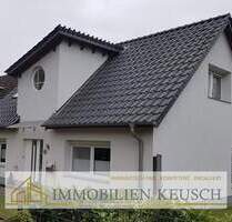 Viel Platz in Ihrer renovierten Doppelhaushälfte mit Garage im begehrten & ruhigen Kirchlinteln