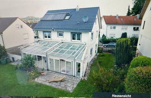 Bild 1 - Zwei Wohnungen im Haus mit Gartenparadies. Perfekt für Generationen oder Freunde