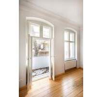 Traumwohnung im Altbau mit Balkon - bezugsfreie 2-Zimmer-Perle im begehrten Prenzlauer Berg! - Berlin