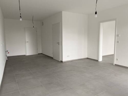 Wohnen/Küche - Exklusive Neubauwohnung in zentrumsnaher Lage