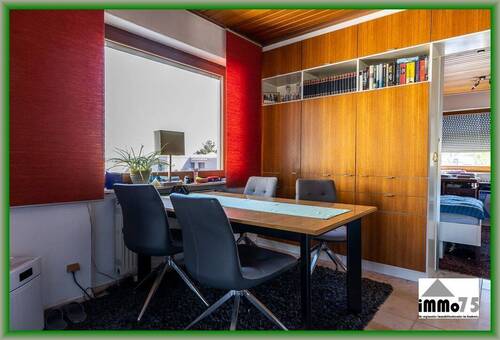 Esstisch - 2 Zimmer Etagenwohnung in Pforzheim