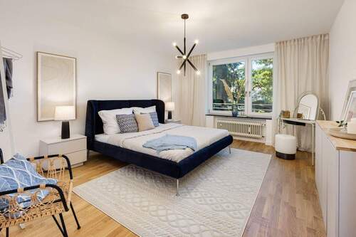 Schlafbereich. In den ruhigen Innenhof. - 