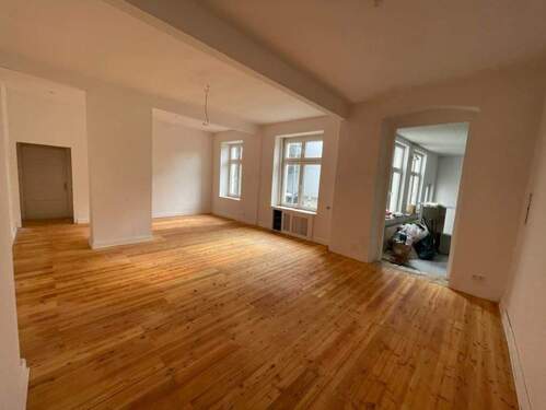 Blick in den Bürobereich - 