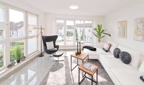 Wohnbereich - 2 Zimmer Etagenwohnung zum Kaufen in Böblingen