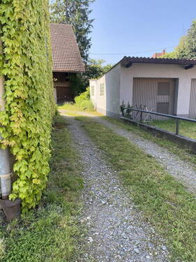 Einfahrt - Grundstück zum Kaufen in Haltingen