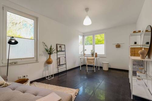 Gäste- oder Arbeitszimmer.jpg - 