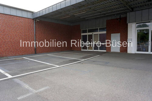 Kundeneingang - Halle zur Miete in Schwalmtal