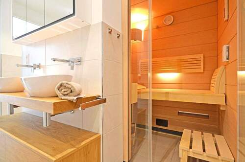 eigene Sauna - 