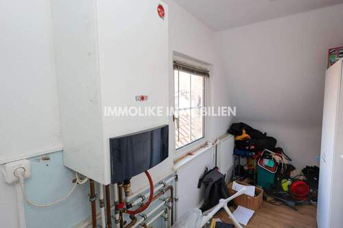 Abstellraum Nebengebäude - 