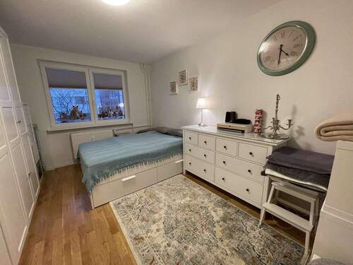 3 - 3 Zimmer Etagenwohnung in Berlin